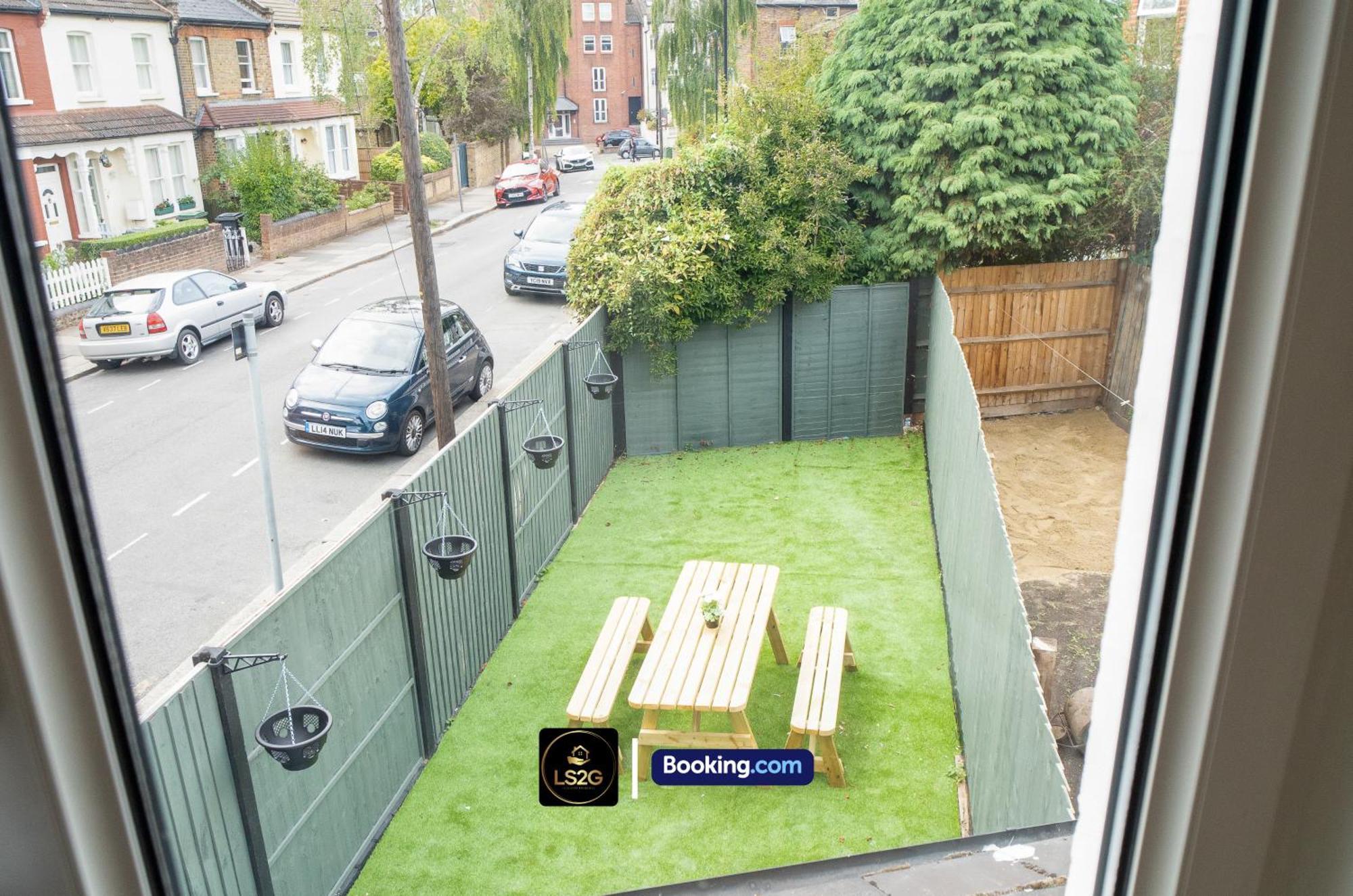 Stunning House By Ls2G Short Lets & Serviced Accommodation Greater London With Free Wifi Εξωτερικό φωτογραφία