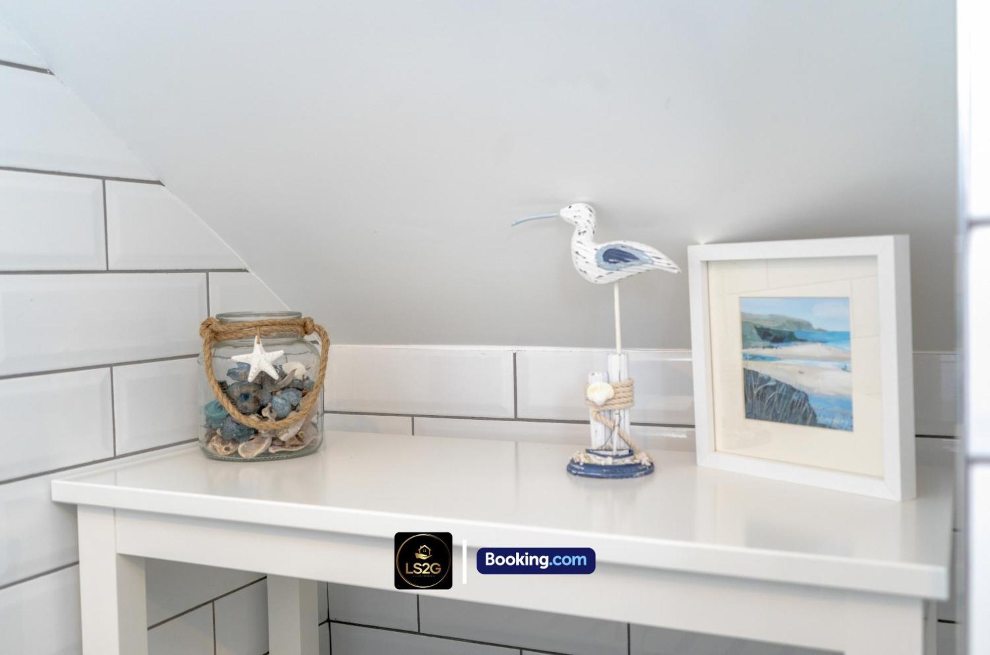 Stunning House By Ls2G Short Lets & Serviced Accommodation Greater London With Free Wifi Εξωτερικό φωτογραφία
