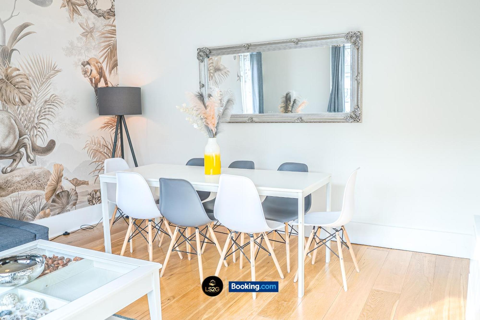 Stunning House By Ls2G Short Lets & Serviced Accommodation Greater London With Free Wifi Εξωτερικό φωτογραφία
