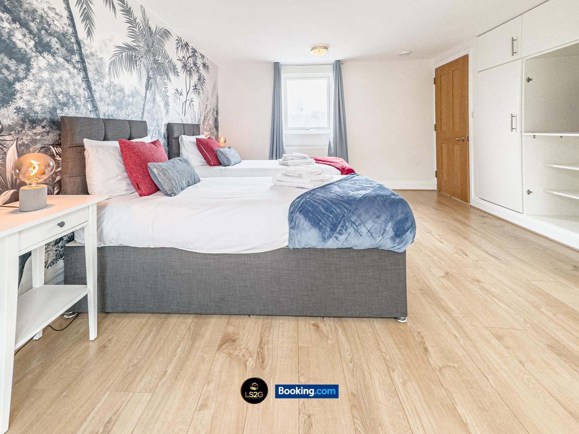 Stunning House By Ls2G Short Lets & Serviced Accommodation Greater London With Free Wifi Εξωτερικό φωτογραφία