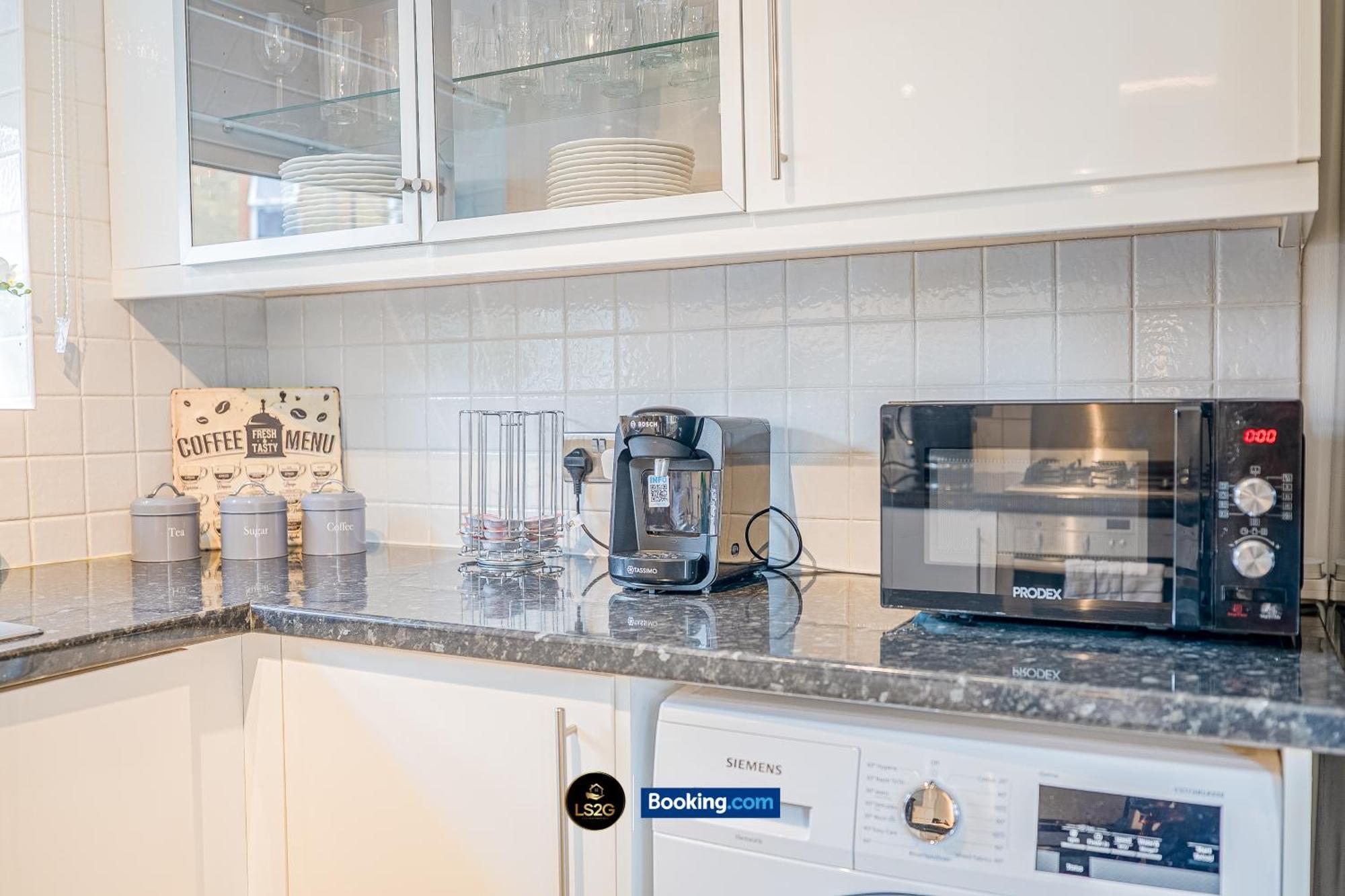 Stunning House By Ls2G Short Lets & Serviced Accommodation Greater London With Free Wifi Εξωτερικό φωτογραφία